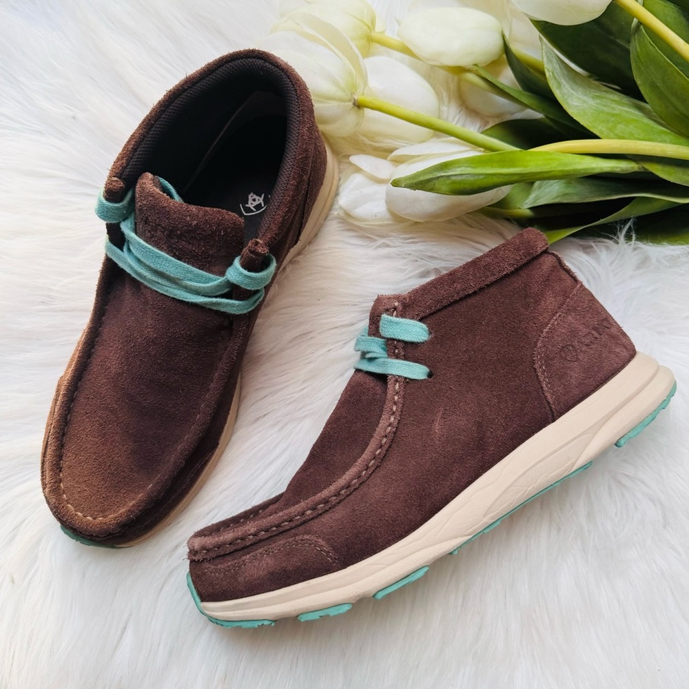 Ariat Suede Spitfire Boots
